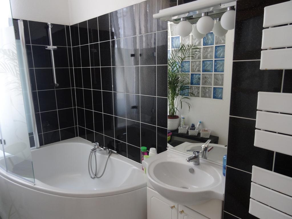 Residence Chez Tante Germaine สตราสบูร์ก ภายนอก รูปภาพ