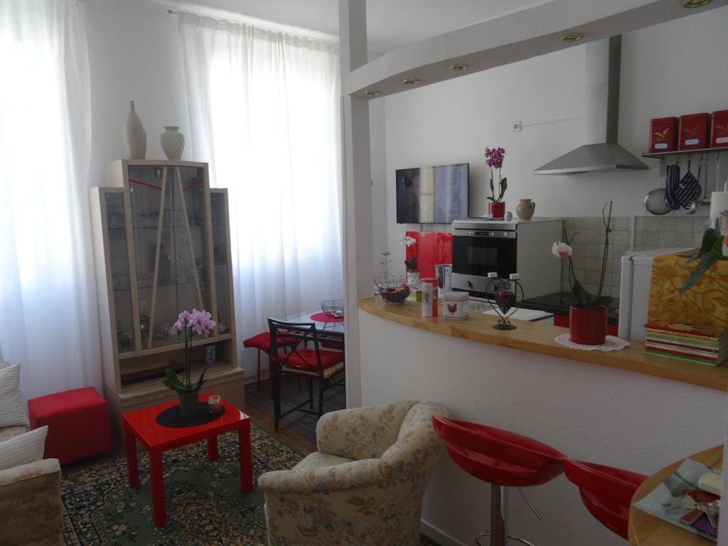 Residence Chez Tante Germaine สตราสบูร์ก ภายนอก รูปภาพ